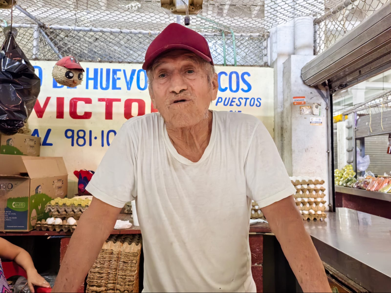 Eduardo Mena Lara, dirigente de locatarios del mercado principal “Pedro Sainz de Baranda”