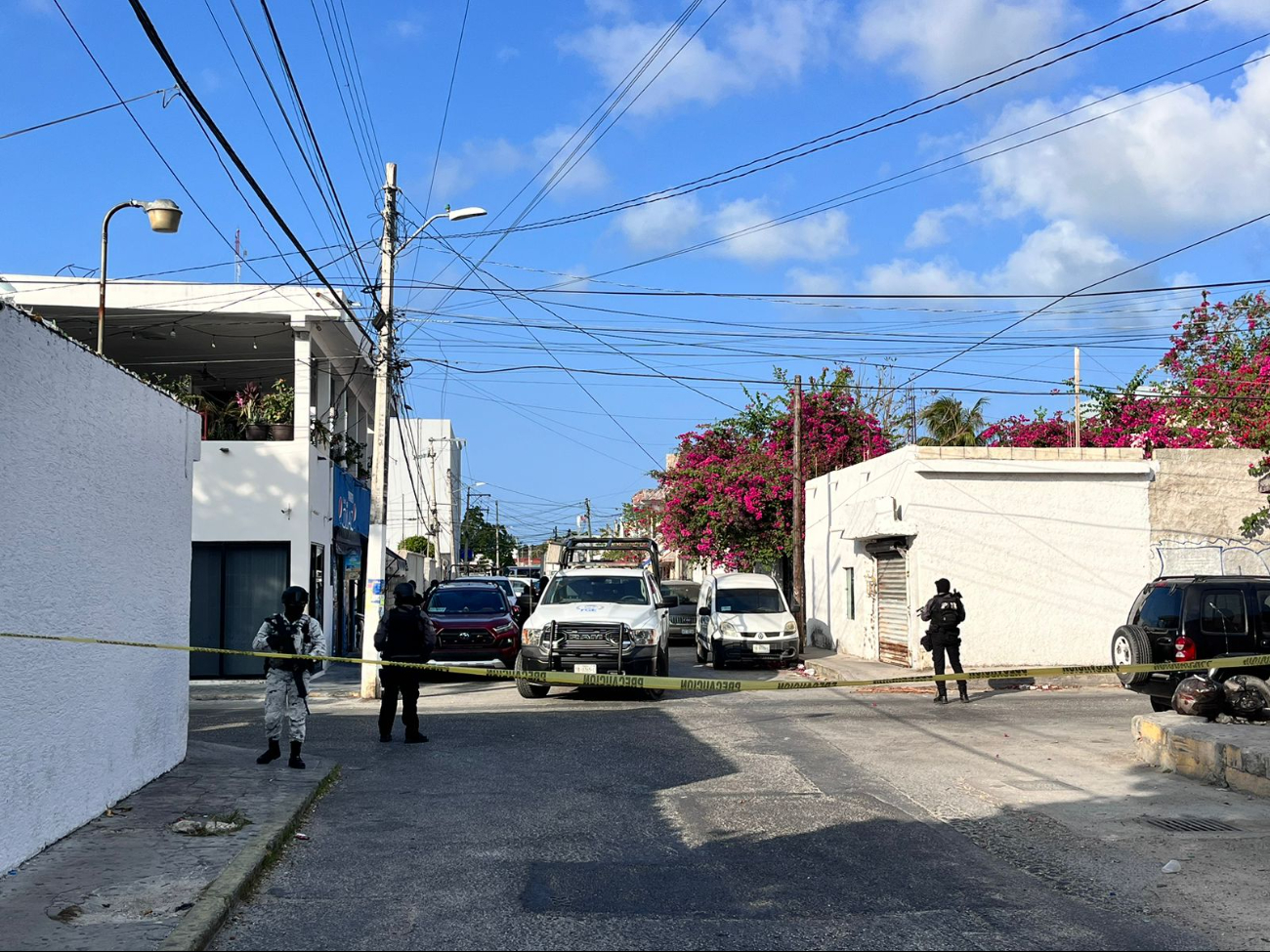 El área fue acordonada para proceder con las investigaciones en Cancún