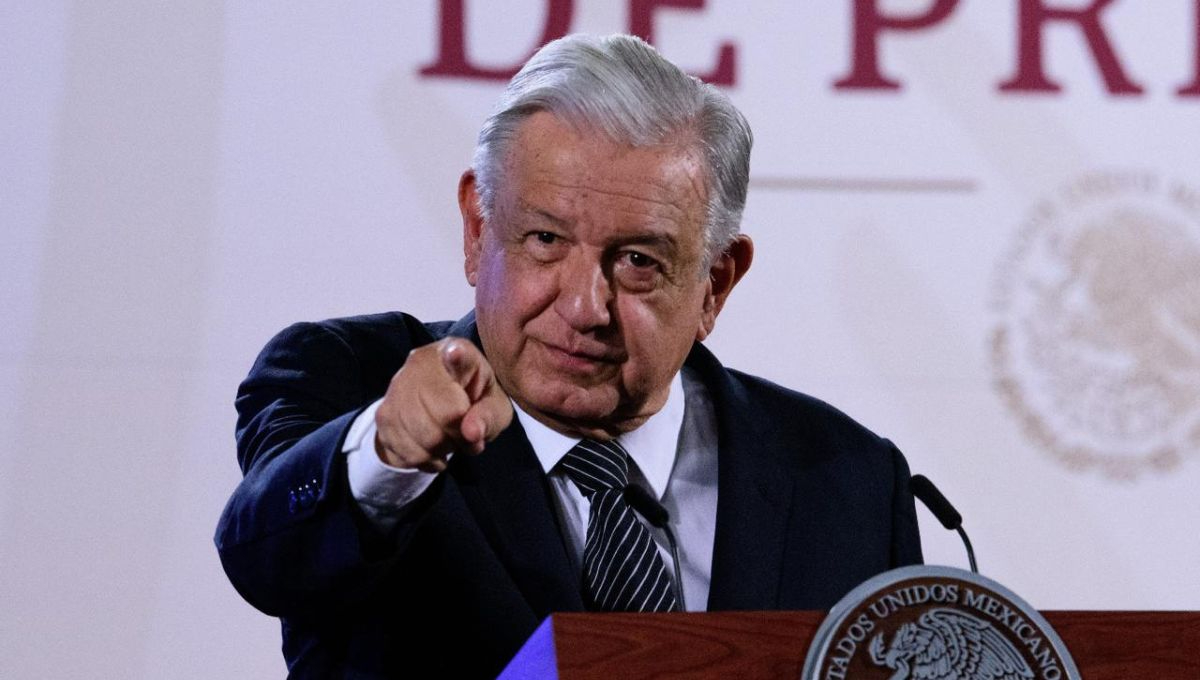 AMLO critica a Héctor Aguilar Camín por apoyar a Xóchitl Gálvez para recuperar beneficios del Gobierno