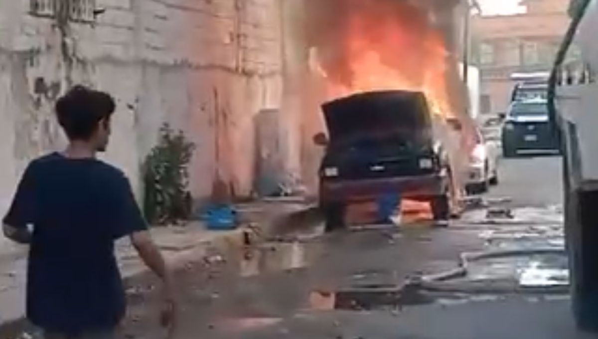 Así lucía la camioneta incendiada en Cancún