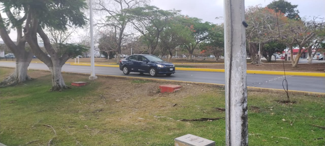 Uber no puede operar en el aeropuerto de Mérida