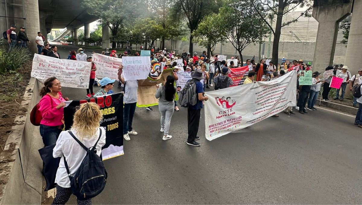 CNTE logró un aumento salarial del 13% luegoi de varios días de protestas en la CDMX y Chiapas