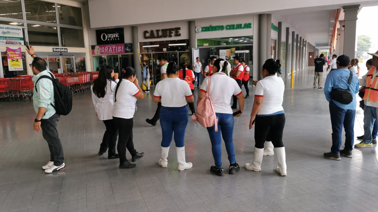 Empleados de Soriana en Ciudad del Carmen protestan por el ‘raquítico’ pago de utilidades