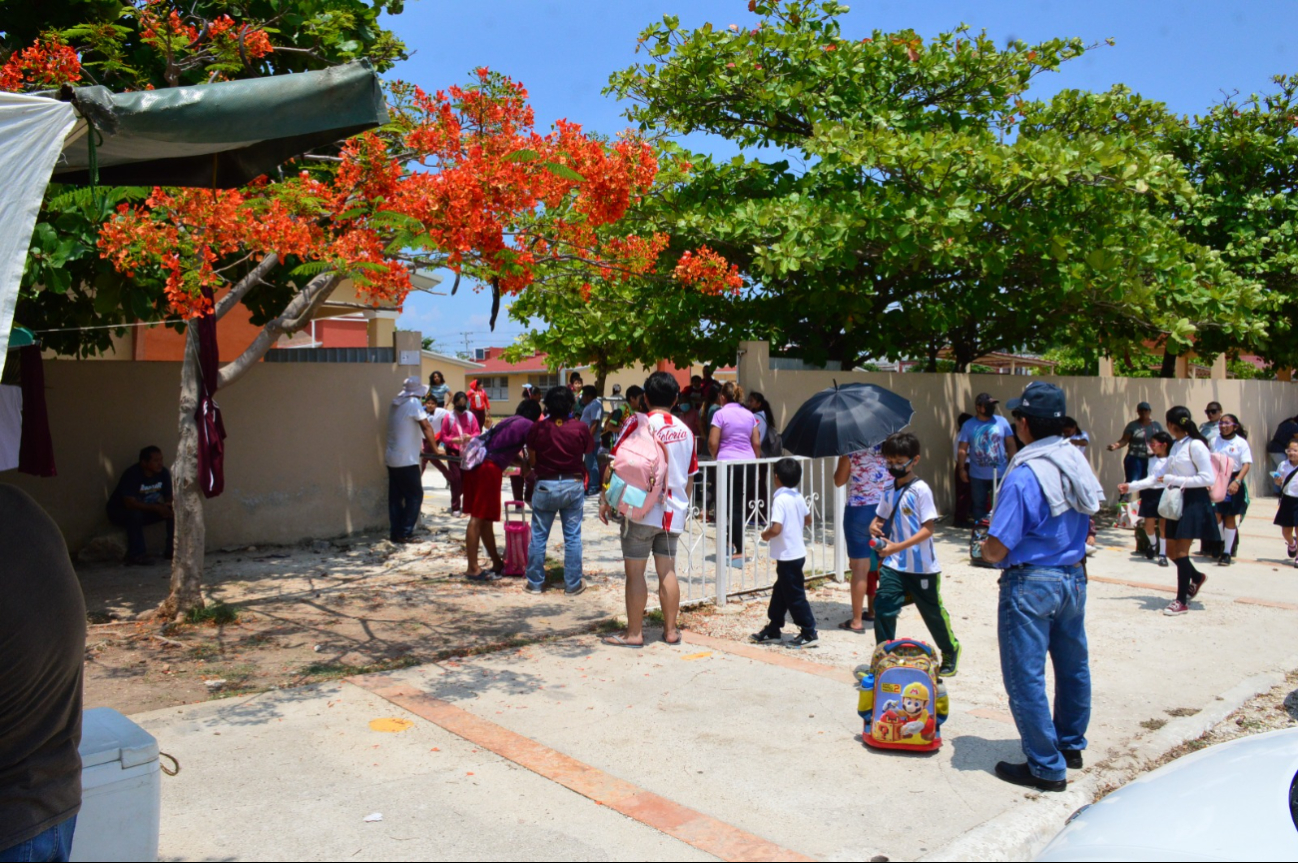 Suspenden clases en Campeche ante ola de calor