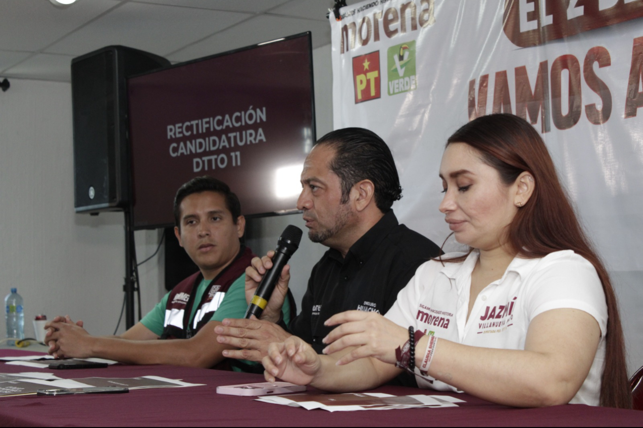 La conferencia de prensa estuvo acompañada del secretario general en funciones de Presidente Estatal de Morena.
