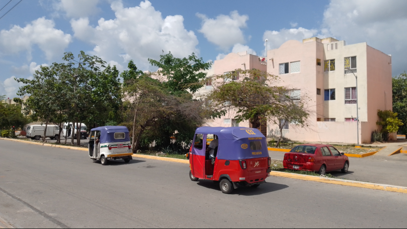 Mototaxis tampoco son regularizados en Cancún