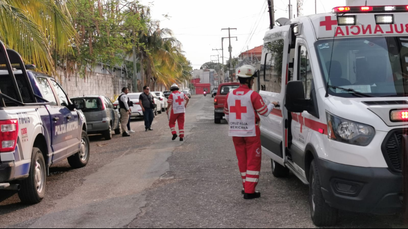 Paramédicos de la Cruz Roja certificaron la muerte del adulto mayor