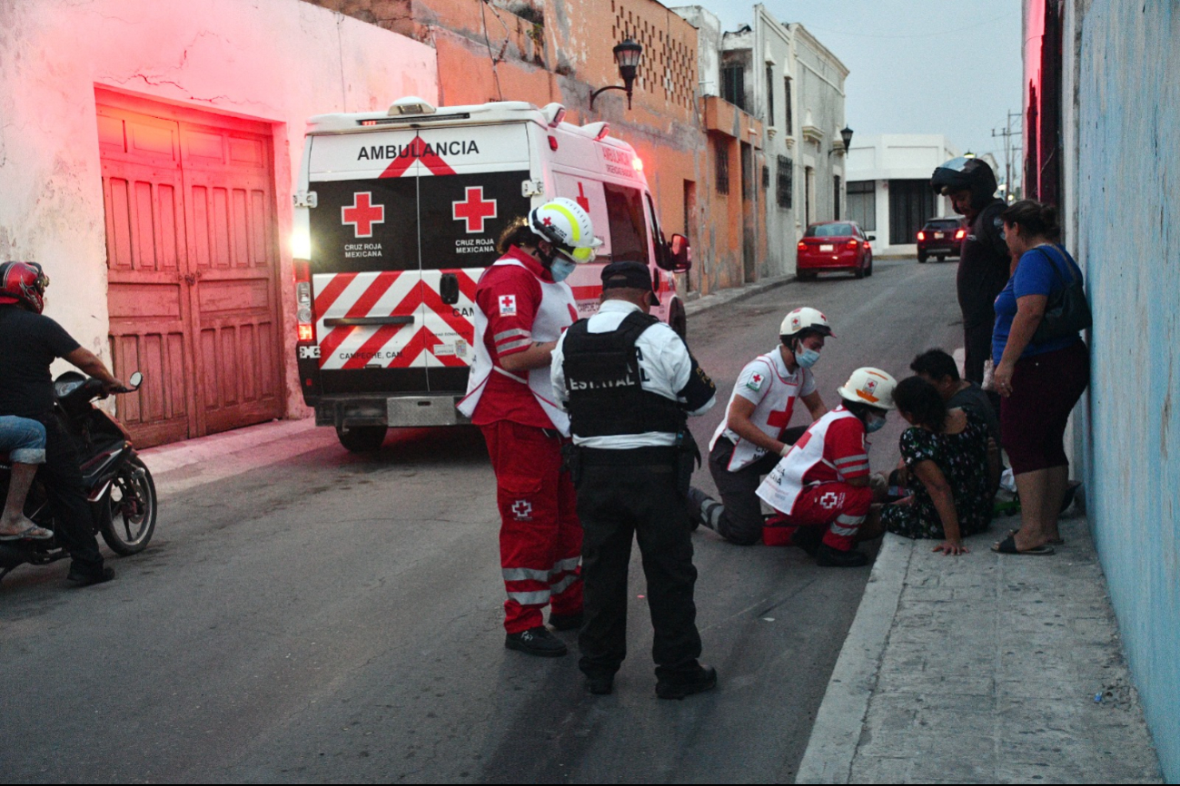 La Cruz Roja Mexicana arribó al sitio para brindarles atención médica