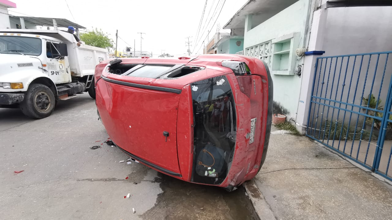 El conductor perdió el control de su vehículo