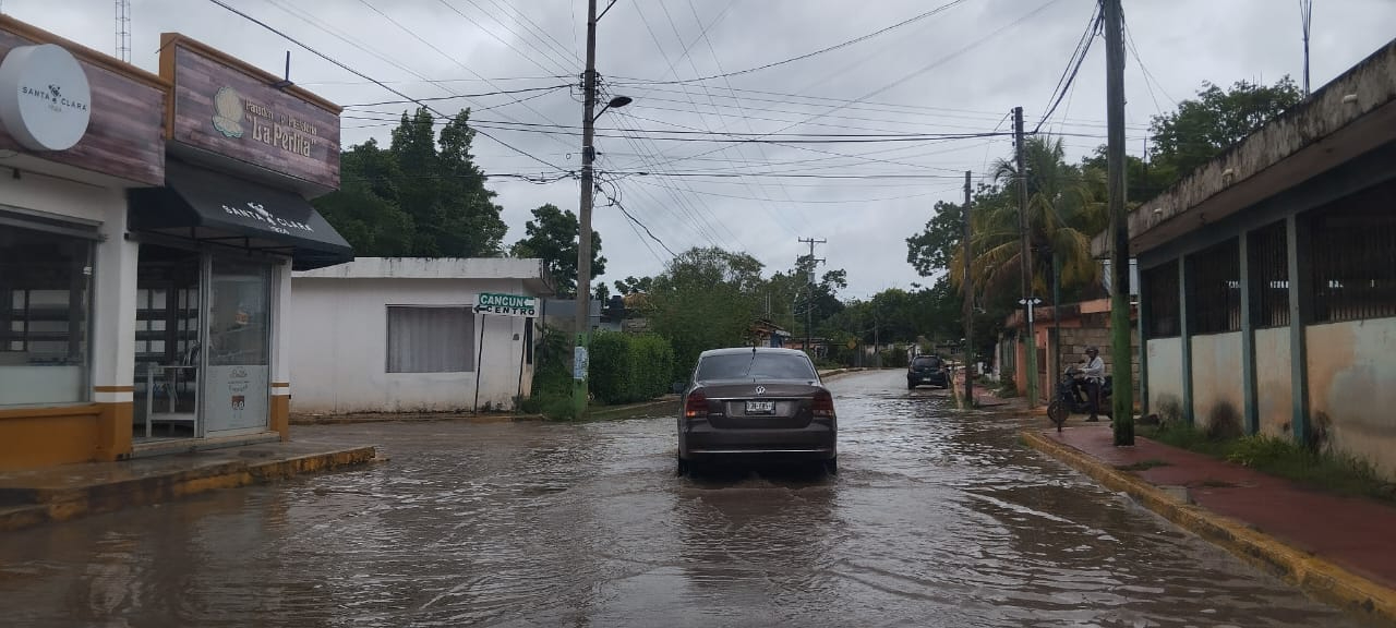 Lluvias en Lázaro Cárdenas, Quintana Roo
