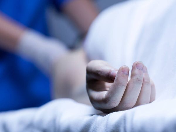 Mujer australiana con 13 hijos pierde la vida tras padecer gripa