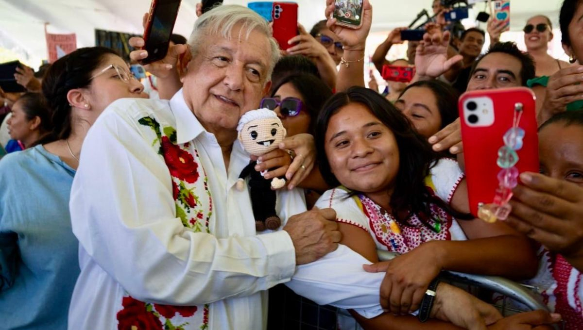 Andrés Manuel López Obrador, presidente de México, en su gira por Oaxaca