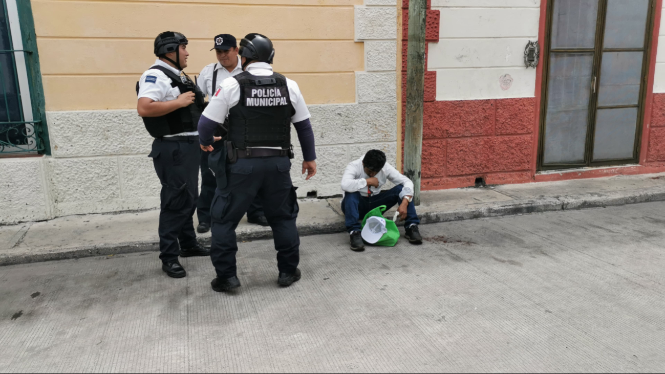 Policías lograron asegurar al asaltante en Ciudad del Carmen