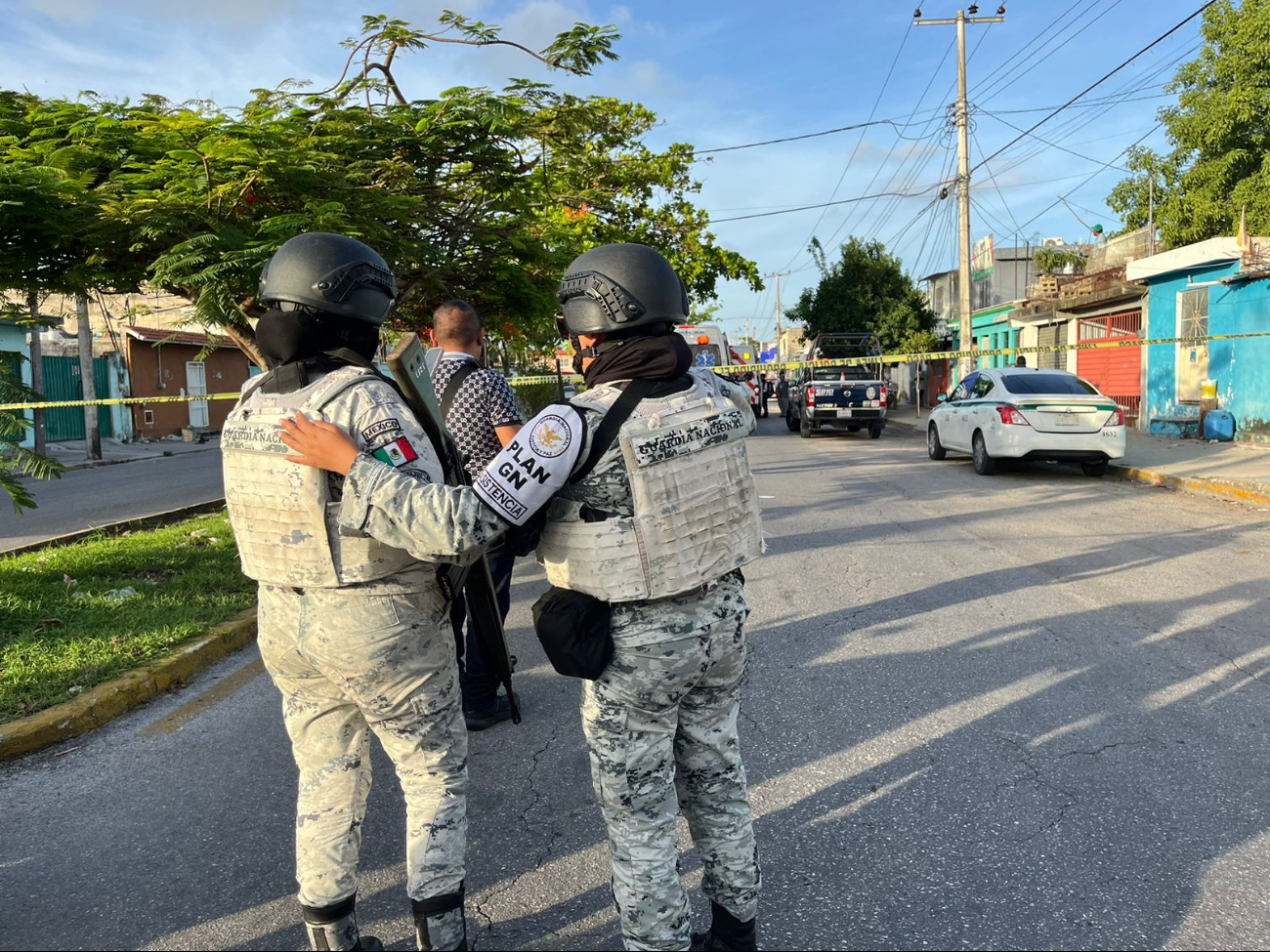 Elementos de seguridad acordonaron el área en Cancún