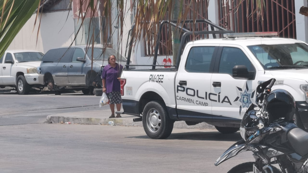 Agentes policiacos arribaron al sitio en Ciudad del Carmen