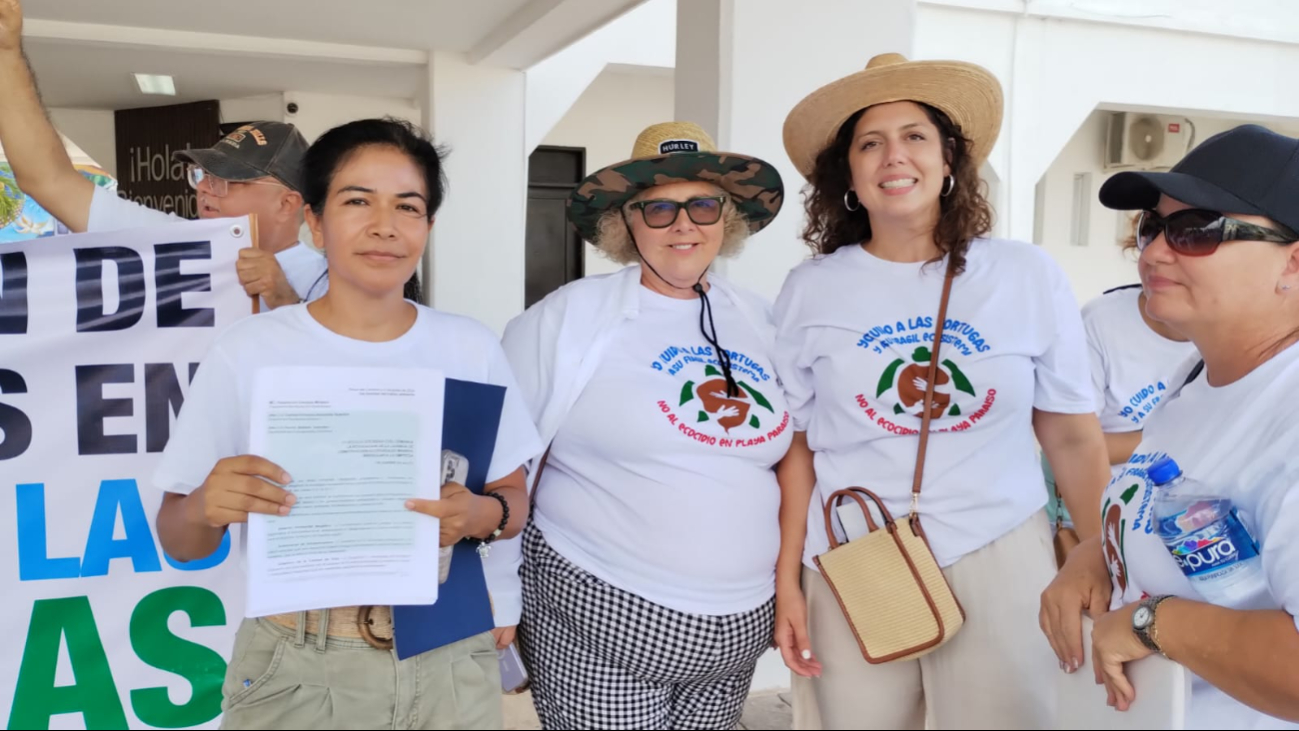 Biólogas a cargo del análisis en Playa del Carmen