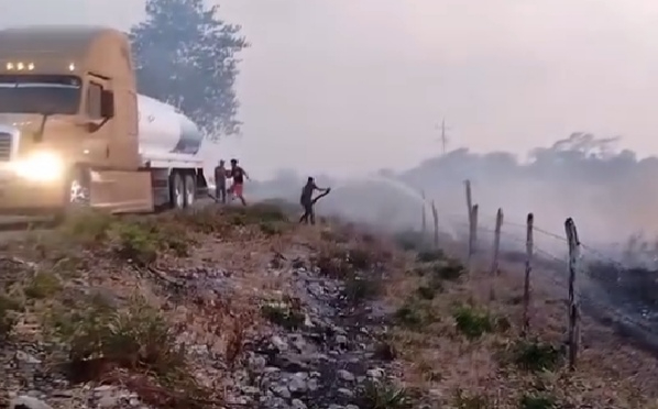 Pobladores culpan a los dueños de los terrenos ganaderos por los incendios