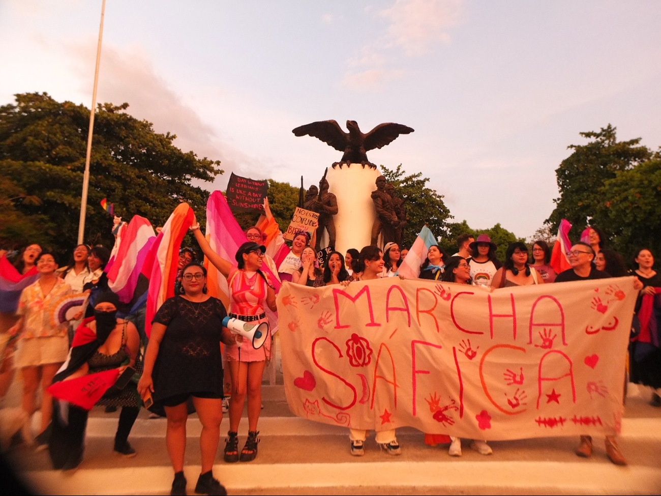 Realizan marcha sáfica en Mérida / Especial