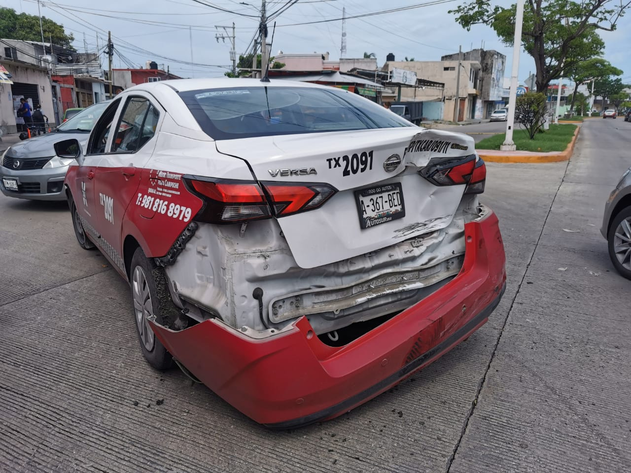 Los conductores involucrados acordaron el pago de los daños mediante sus seguros.