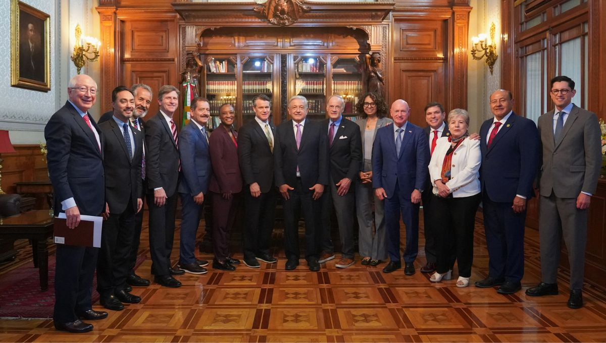 AMLO se reúne con Congresistas de Estados Unidos en Palacio Nacional