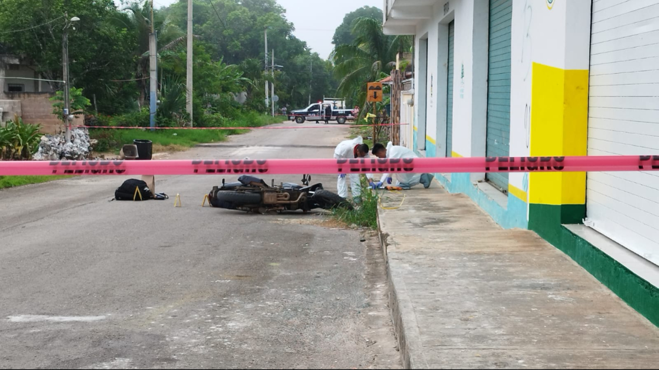 El hombre quedó tirado sobre la calle