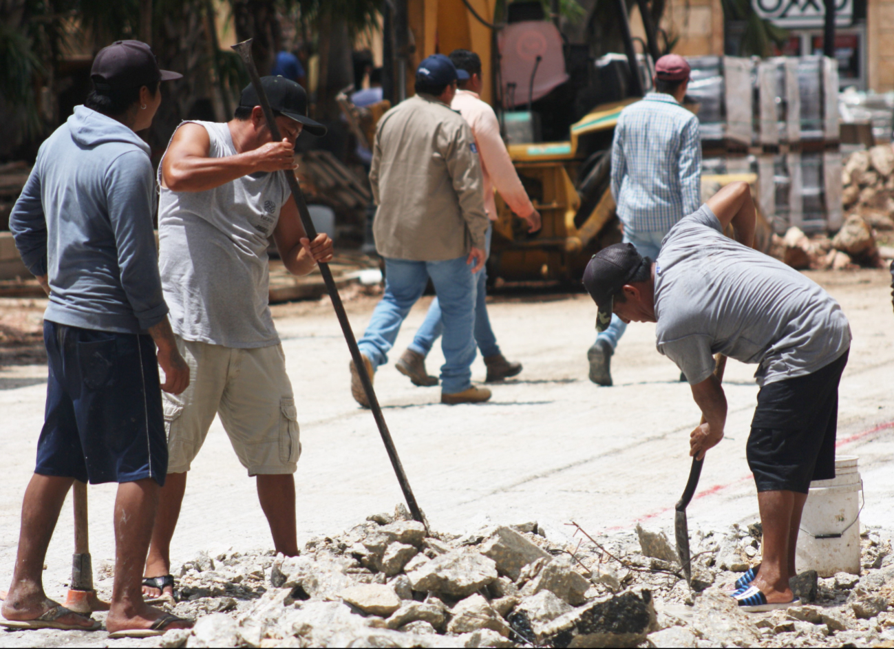 El Tren Maya provocó la disminución de los albañiles en Yucatán