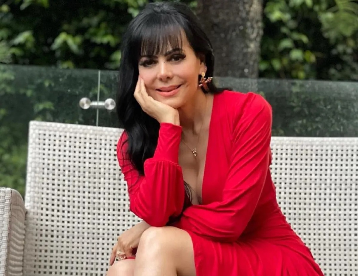 Maribel Guardia es criticada por lucir un aspecto acabado a sus 65 años de edad