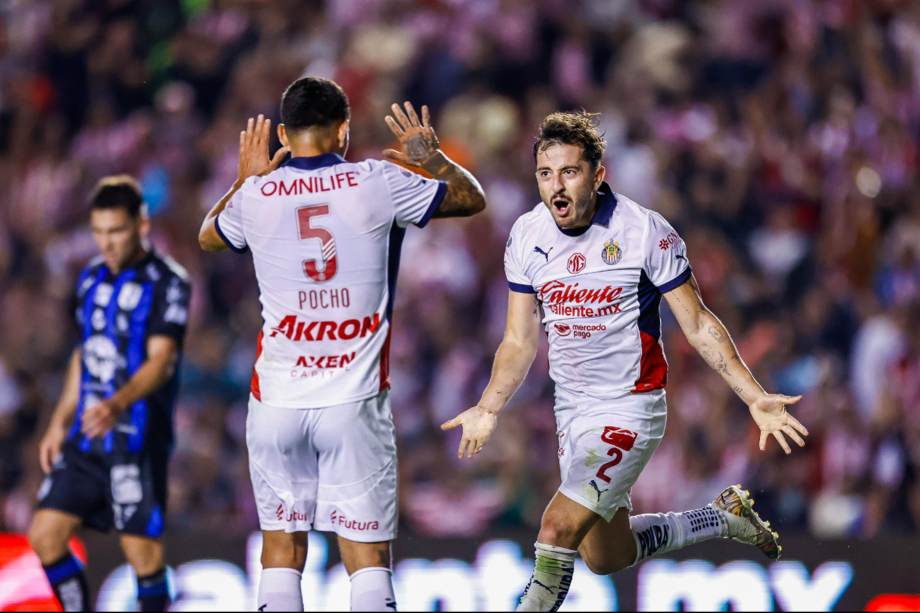 Mozo celebrando su gol del triunfo