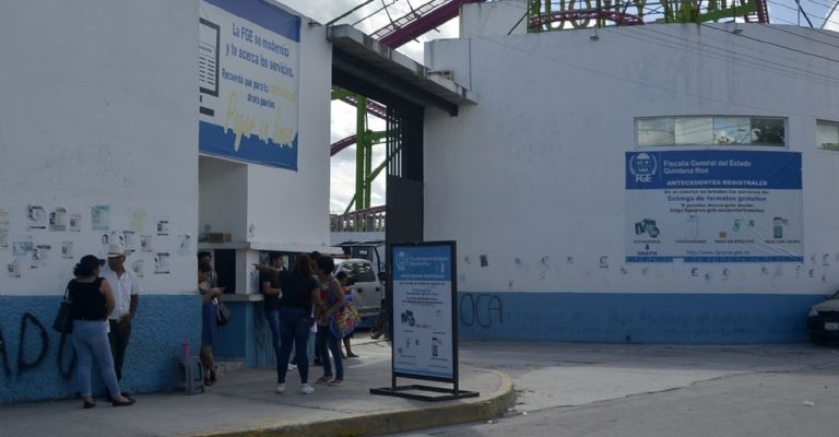 Detienen a cuatro presuntos narcomenudistas en Cancún