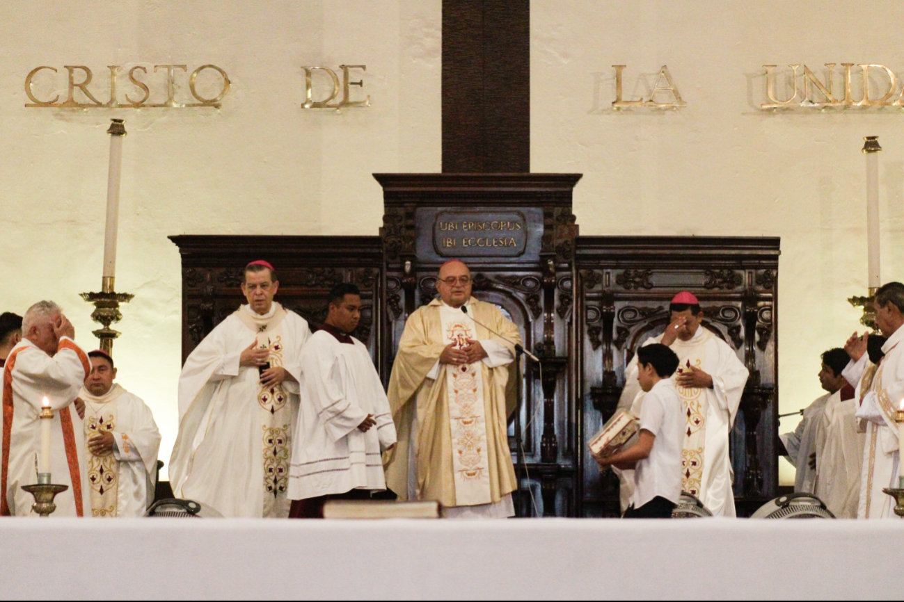 La misa se celebró en la catedral de Yucatán