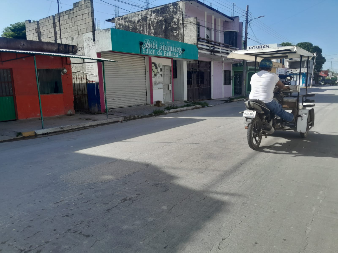 Rompieron el seguro y se llevaron la moto arrastrada, sin poder encender el motor.