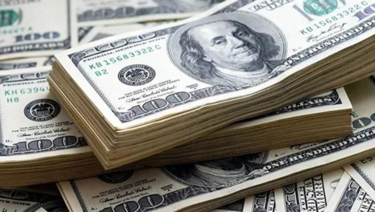 El peso mexicano continúa depreciándose frente al dólar en la jornada cambiaria del 25 de julio