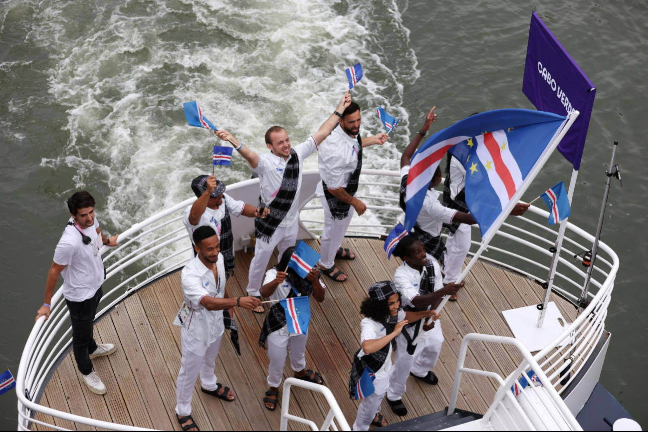 Cabo Verde se hizo presente en el Río Sena