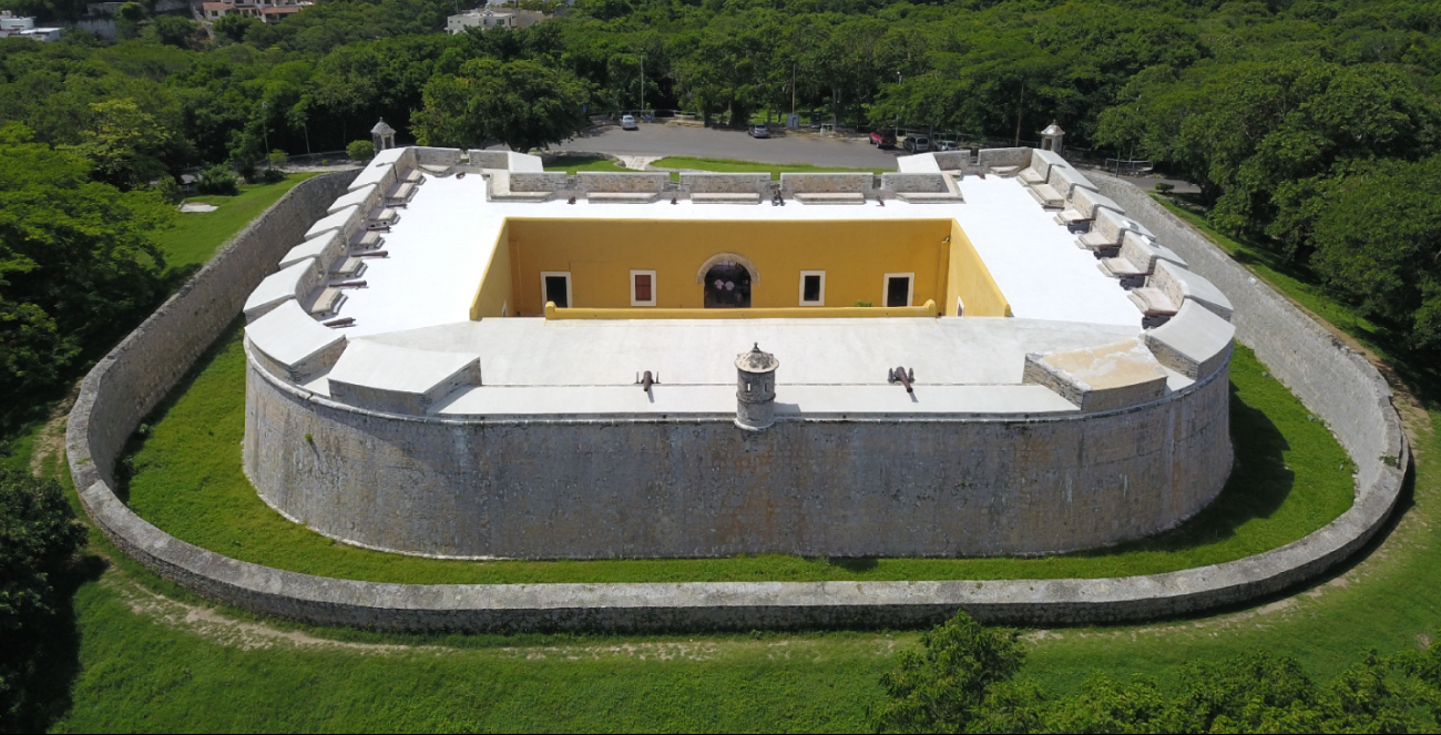 Museo de Arqueología Maya Fuerte de San Miguel: