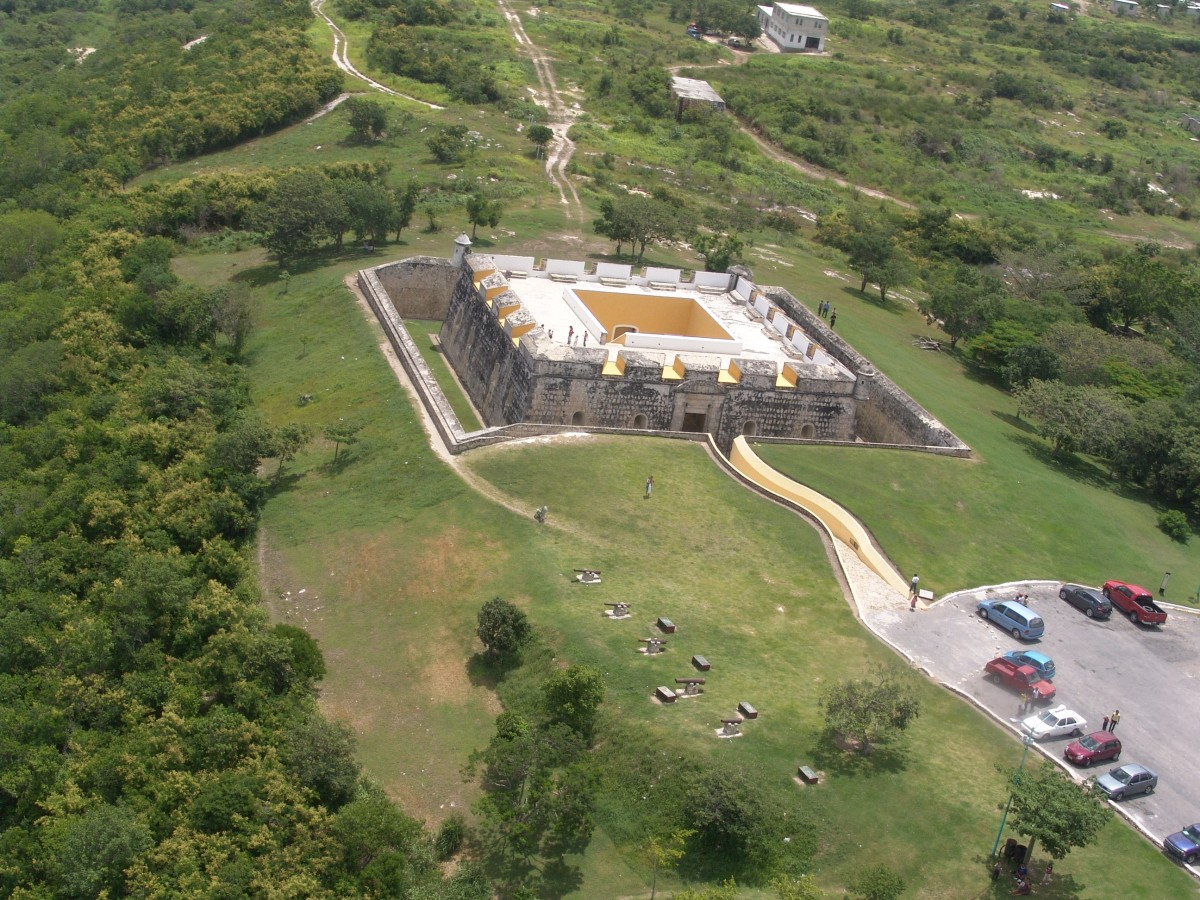 Museo de Arqueología Subacuática Fuerte de San José. / Especial