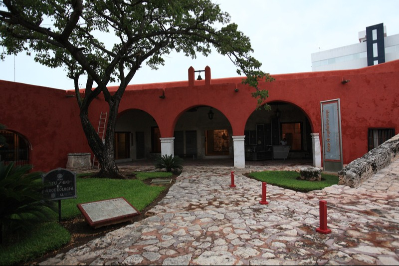 Museo de Arquitectura Maya Baluarte de La Soledad. / Especial