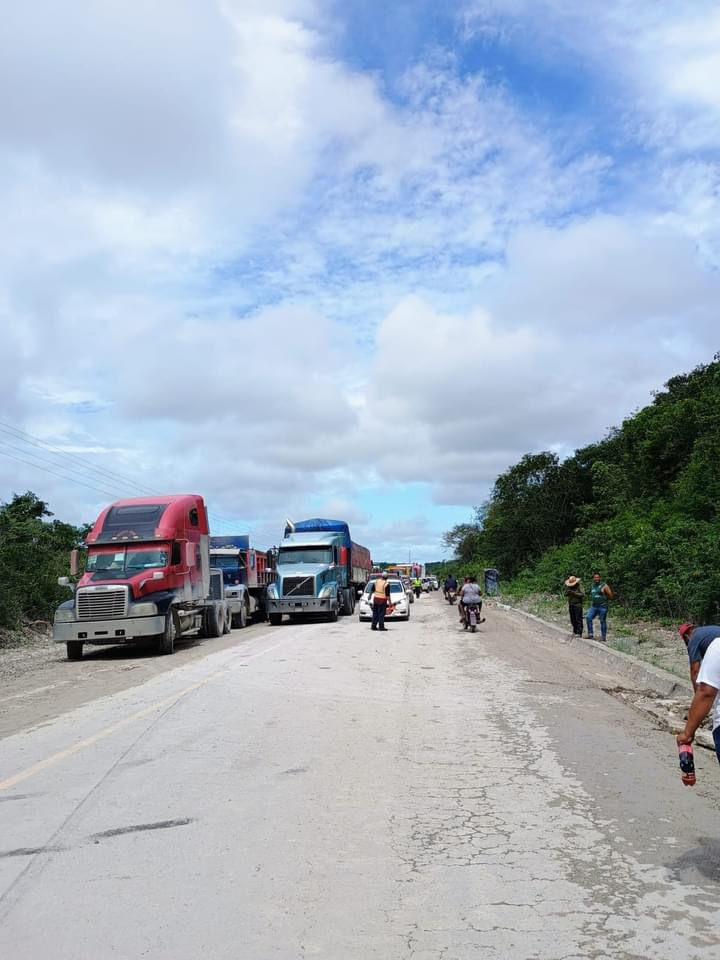 El accidente ocasionó una larga fila de automóviles