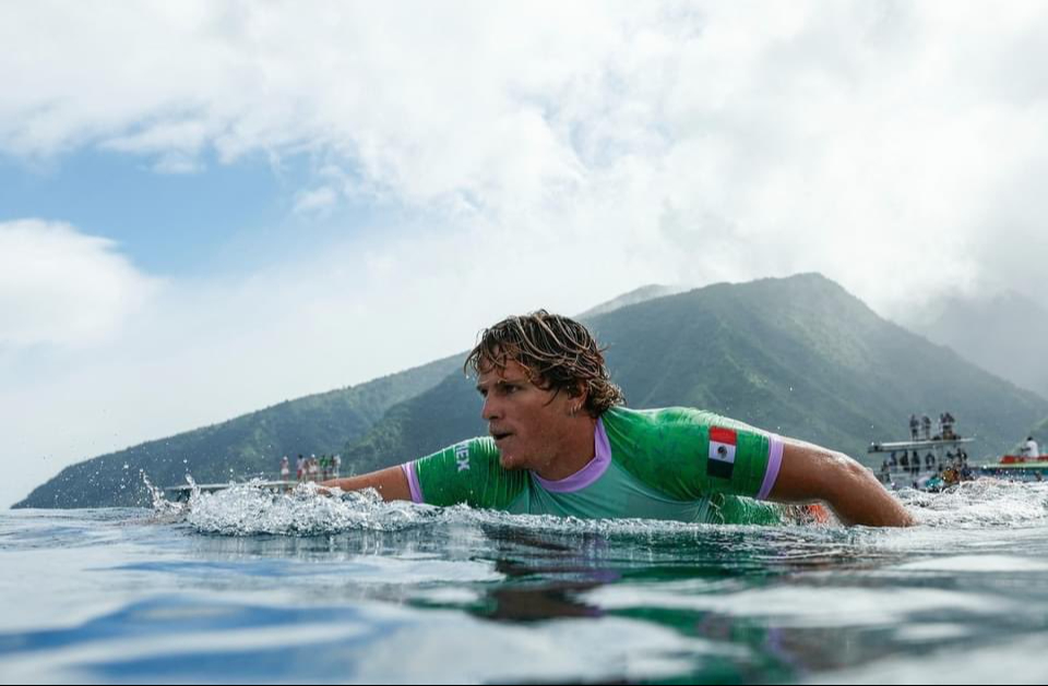 Alan Cleland accedió a tercera ronda en surf