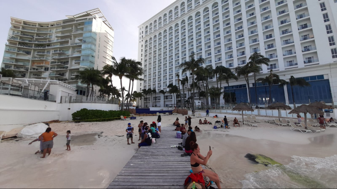 Ataque en la playa del Hotel Riu en Cancún: Niño  de 12 años muere tras ser baleado por error 