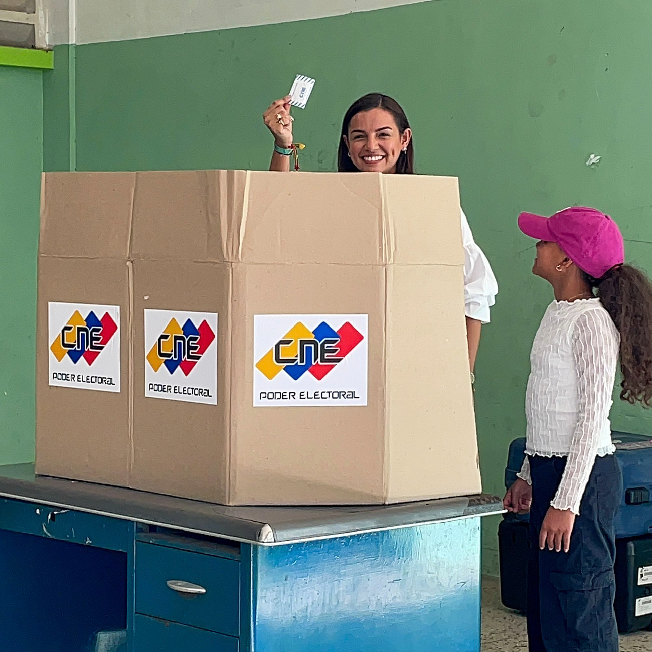 Se abrió el 93% de las mesas electorales para la jornada electoral