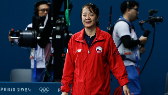 Abuelita debuta en París  2024 en tenis de mesa ¡Nunca es tarde!