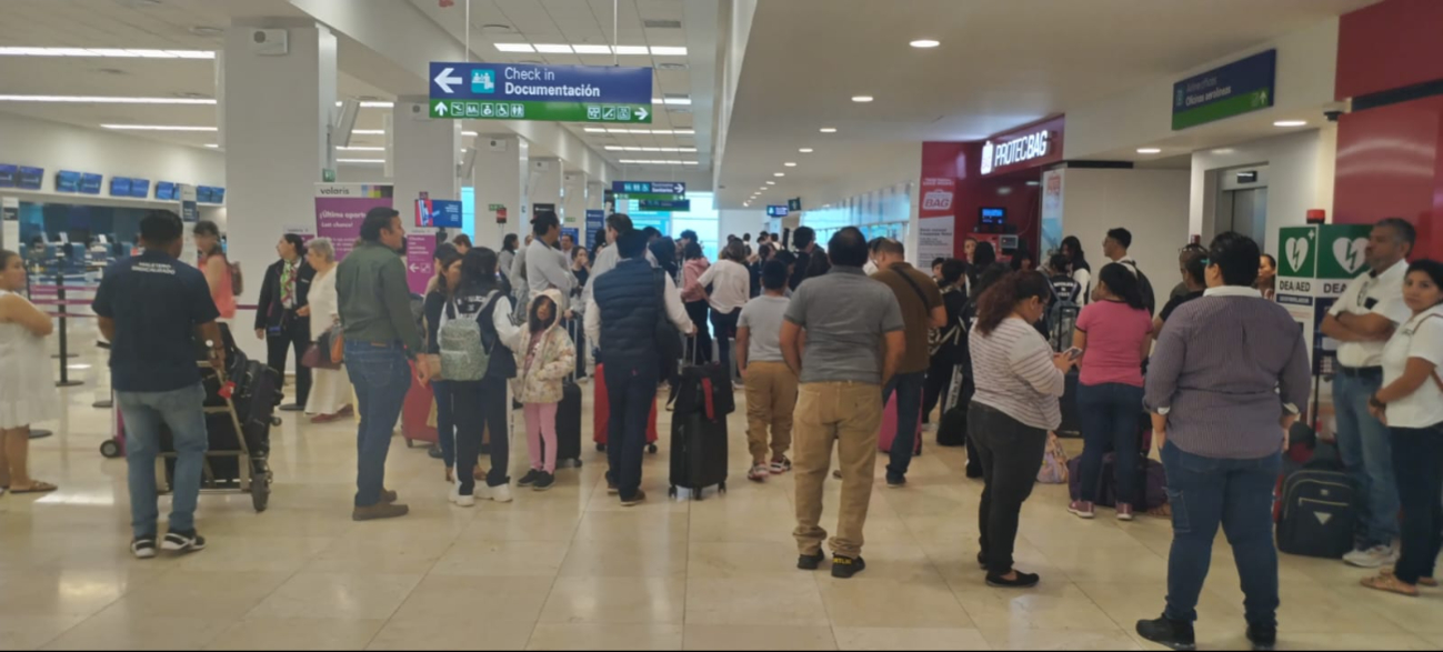 VivaAerobus continúa con vuelos retrasados hasta por un ahora en el aeropuerto de Mérida