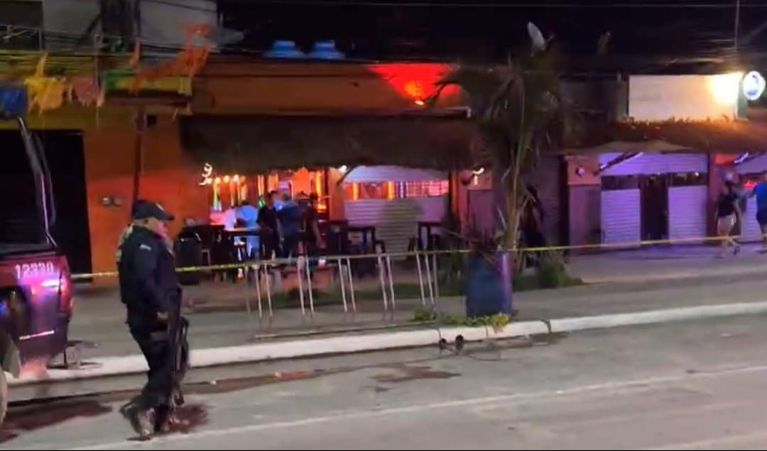 Agentes policiacos arribaron al sitio en Tulum