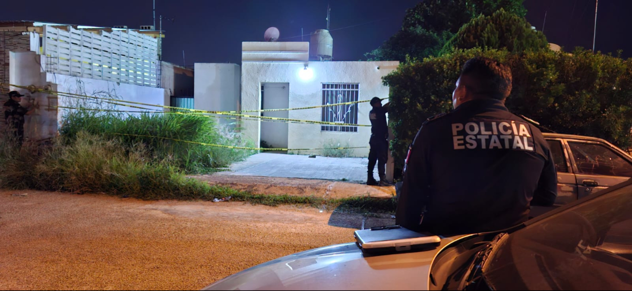 El hombre quedó tendido en la terraza en su casa en Mérida