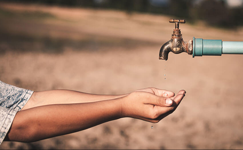 En Atasta, Ciudad del Carmen, más de 200 familias "sobrevivien"  sin agua potable   