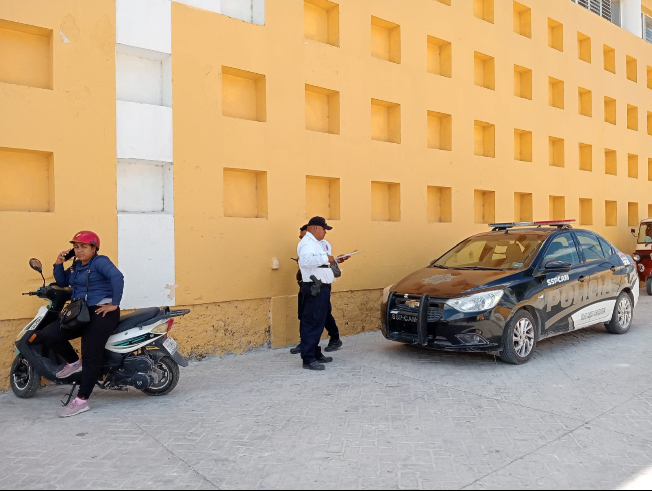 Los oficiales analizaron los casos de motociclistas y automovilistas en Candelaria