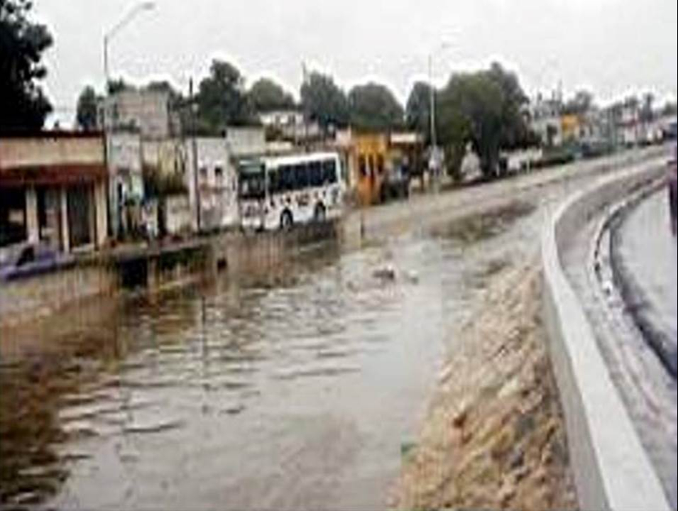 Daños por el paso del Huracán Isidoro. Ria de San Francisco. 2002.