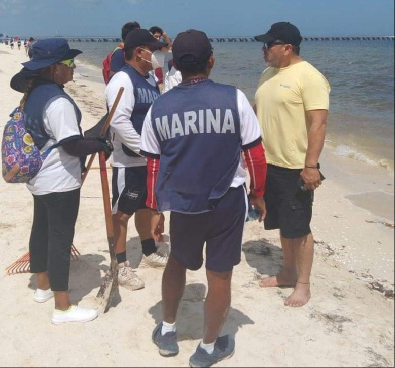 Se asignaron varias cuadrillas de agentes a puntos, como los alrededores de la estatua de Poseidón y las calles cercanas al mar.