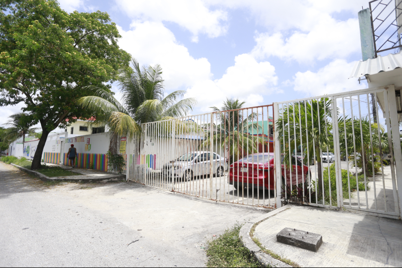 Vecinos de Cancún gastan hasta 15 mp por la seguridad de sus casas