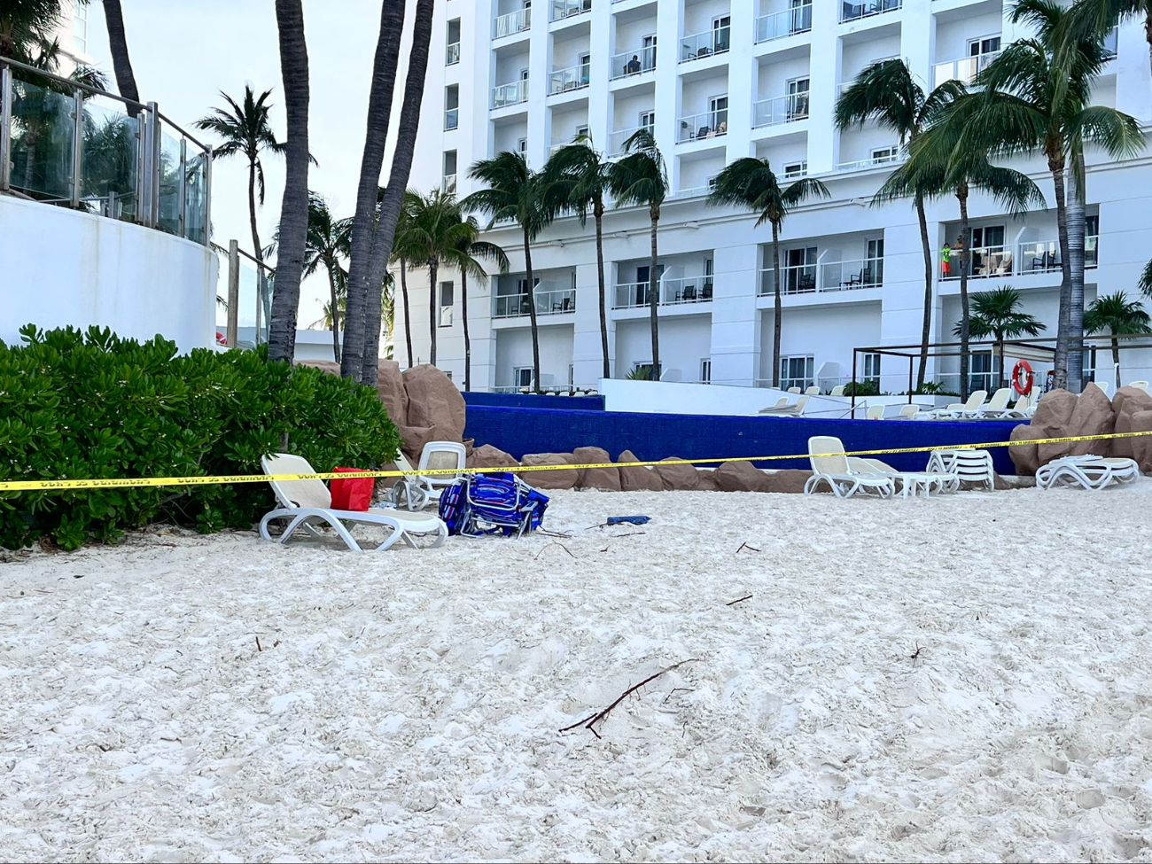 Un niño de 12 años murió por una bala perdida en la playa de Cancún